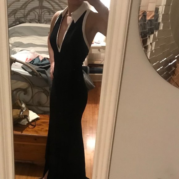 Theia Dresses & Skirts - Theia Deep V Tuxedo Gown